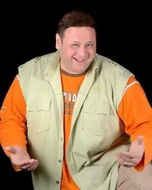 عمرو يسري